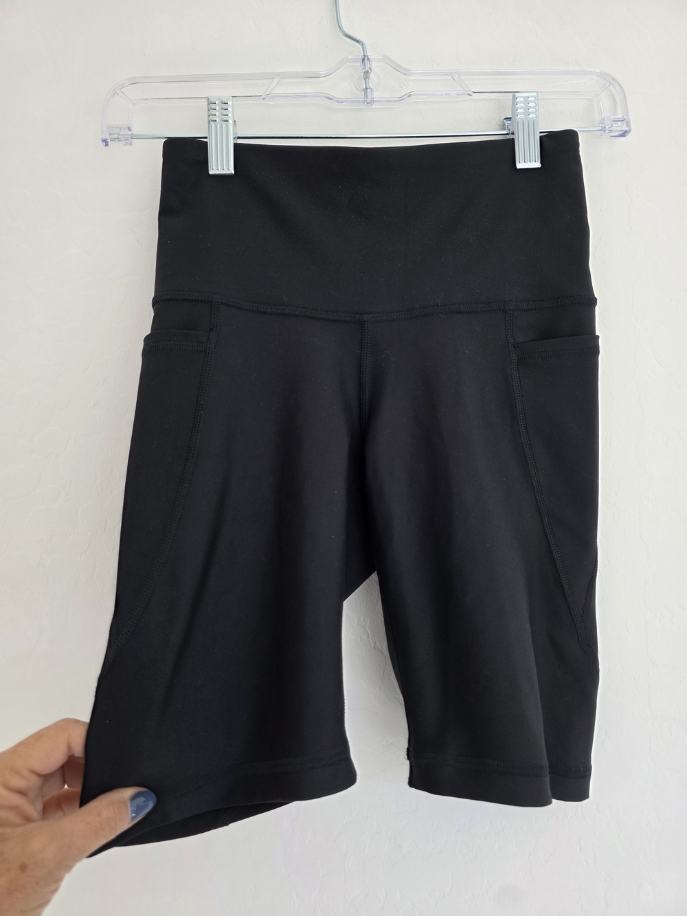 Old Navy Black High-Rise Bike Shorts with Side Pockets